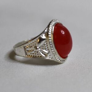 Electrifying Jellybean Red Smooth Oval Stone Etched Silver Tone Size 10 Ring